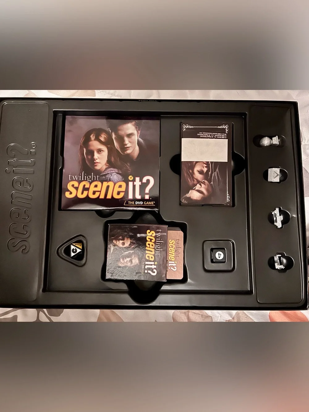 Mattel Twilight Scene It? DVD Game - Black & Yellow